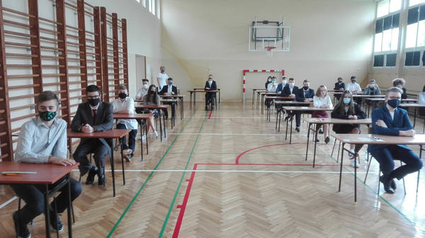 zdjęcie do
													 artykułu Wysokie wyniki egzaminu ósmoklasisty w szkołach z terenu Gminy Boguchwała