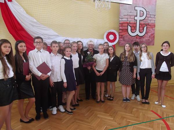 zdjęcie do
													 artykułu Szkoła Podstawowa w Boguchwale upamiętniła żołnierzy Polskiego Państwa Podziemnego