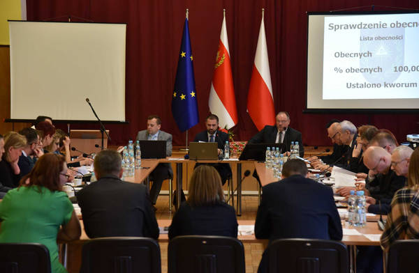 zdjęcie do
													 artykułu XX sesja Rady Miejskiej w Boguchwale 