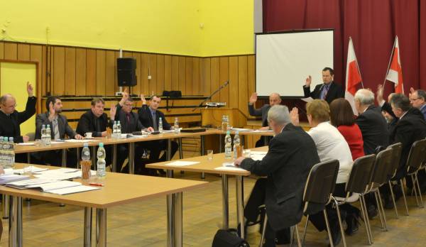 zdjęcie do
													 artykułu Zaproszenie  na IX Sesję Rady Miejskiej w Boguchwale