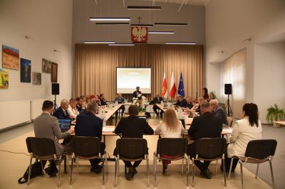 zdjęcie do
													 artykułu XIV sesja Rady Miejskiej w Boguchwale